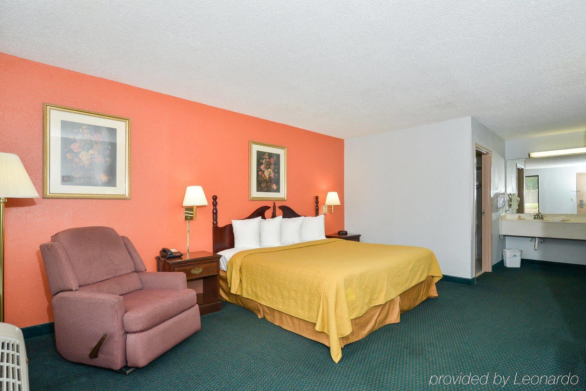 Suburban Studios Hinesville - Fort Stewart Area Exterior photo